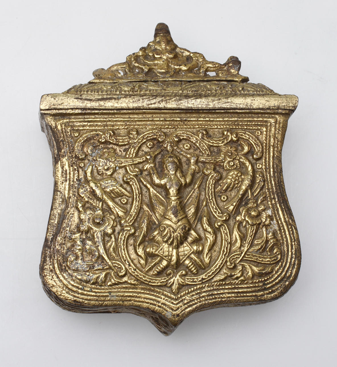 PALLUSKA, gulmetall.