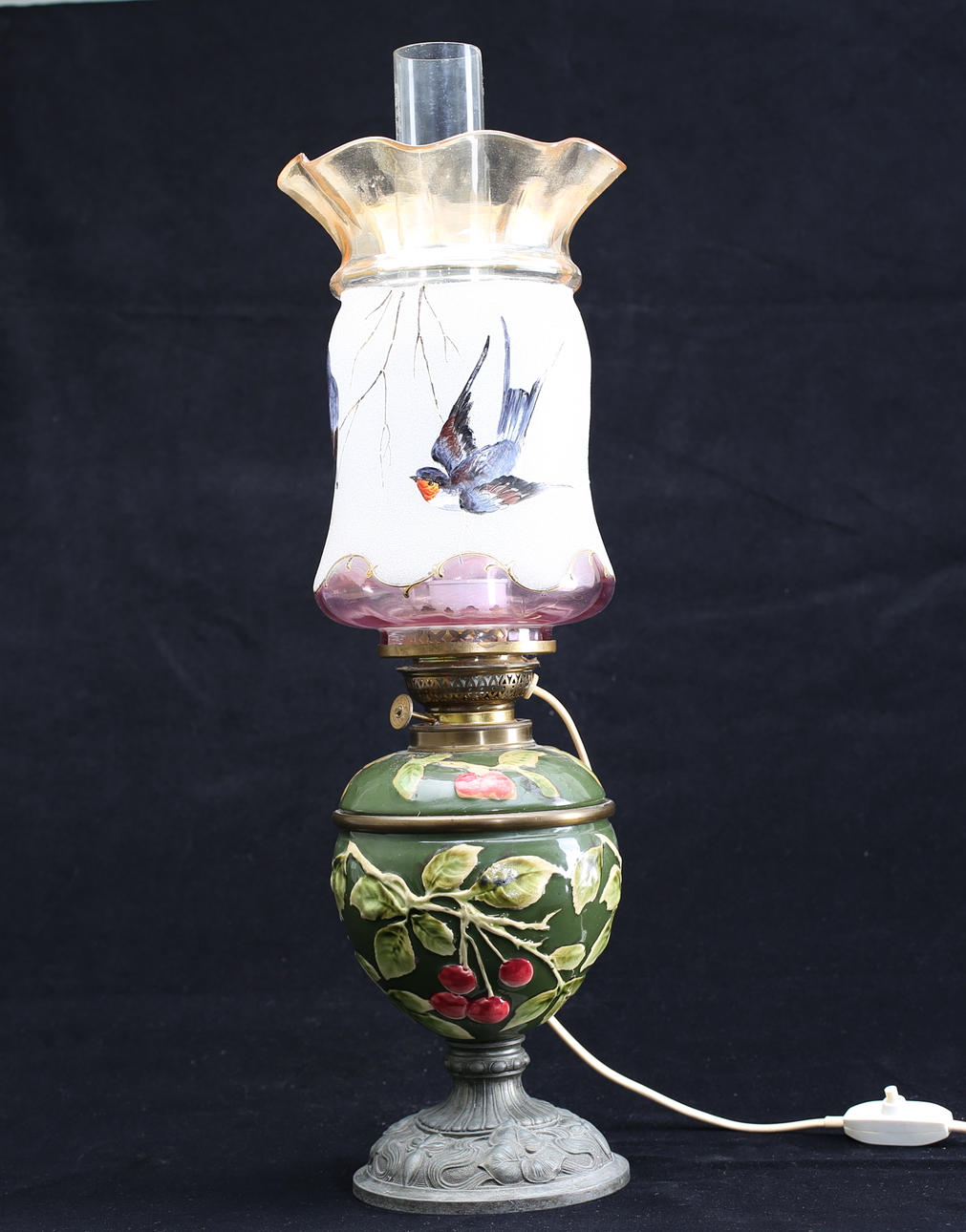 FOTOGENLAMPA, majolika 1800-tal.