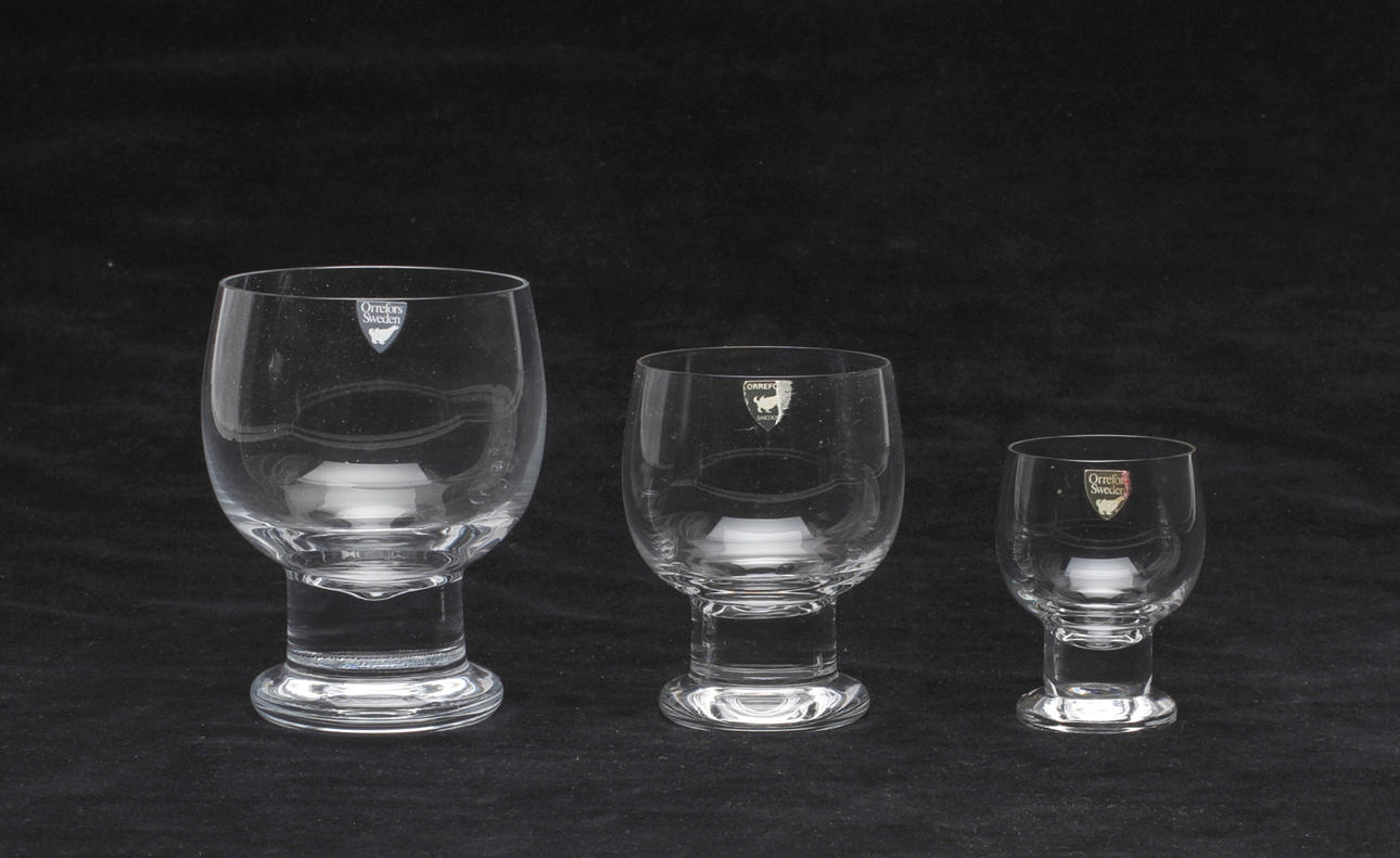 GLASSERVIS, 39 delar, "Måtta", Gunnar Cyren.