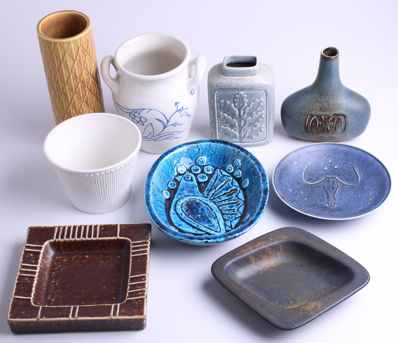 KERAMIKFÖREMÅL, 9 st, Rörstrand.