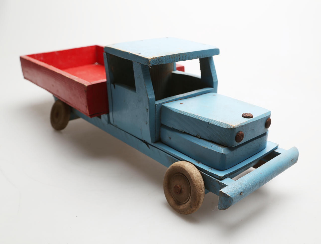 CAMIÓN, madera, 1955.