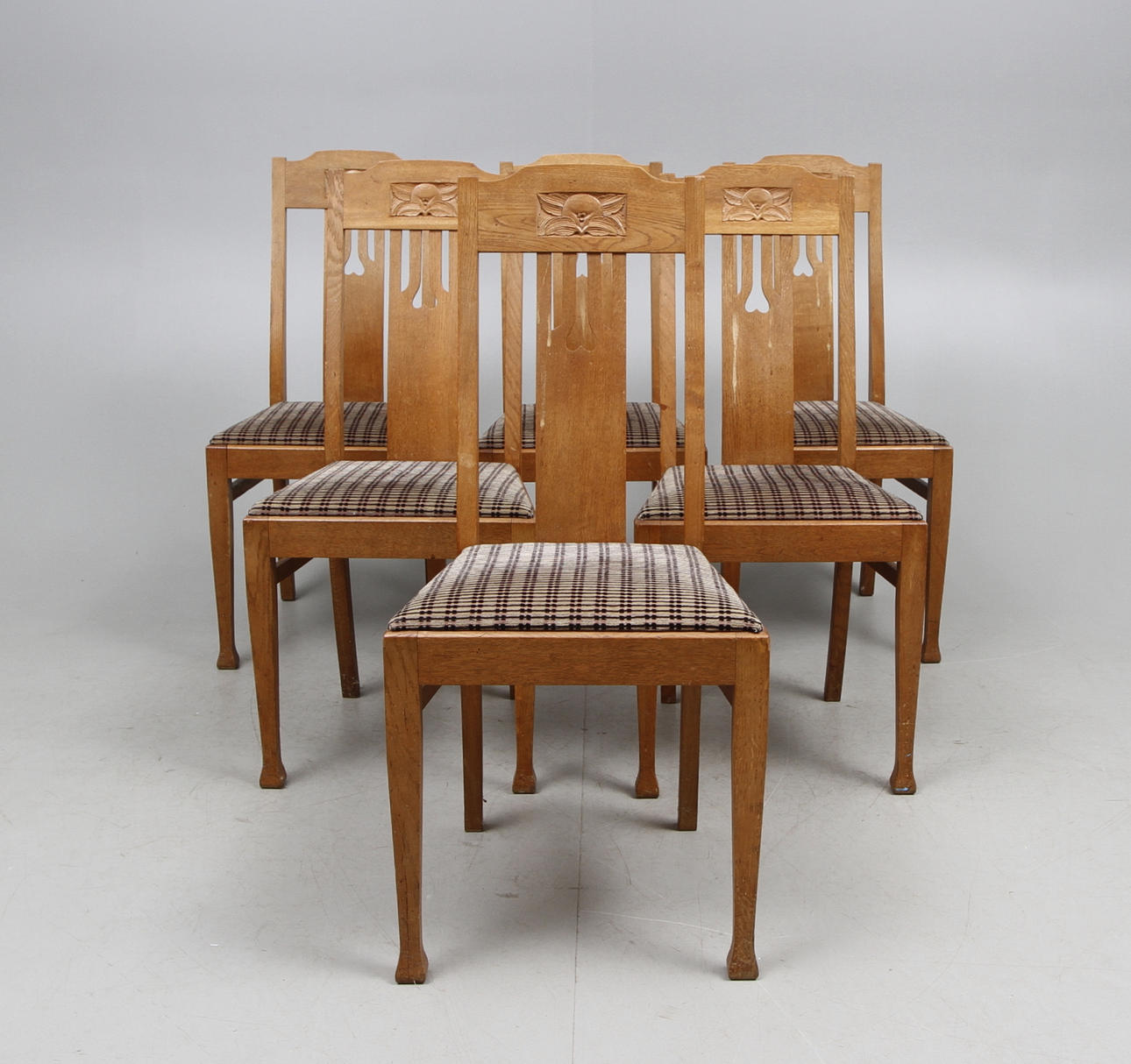 STOLAR, 6 st, jugend, 1900-talets första kvartal.