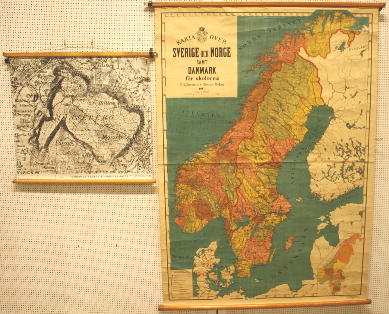 SKOLKARTOR, 2 st, "MÖSSEBERG" + Norden.