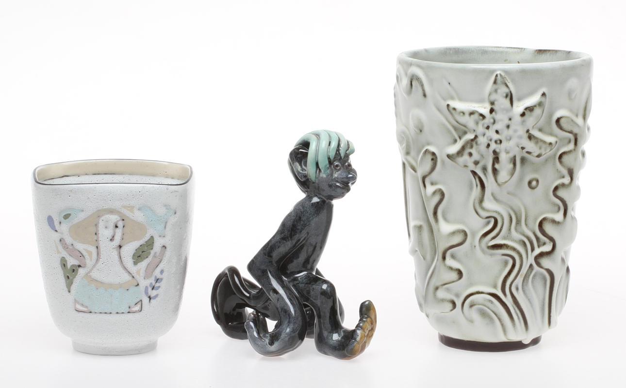 VASER 2 st M Simmulsson, A-L Thomson samt FIGURIN V Lindstrand, Upsala-Ekeby / Gefle.