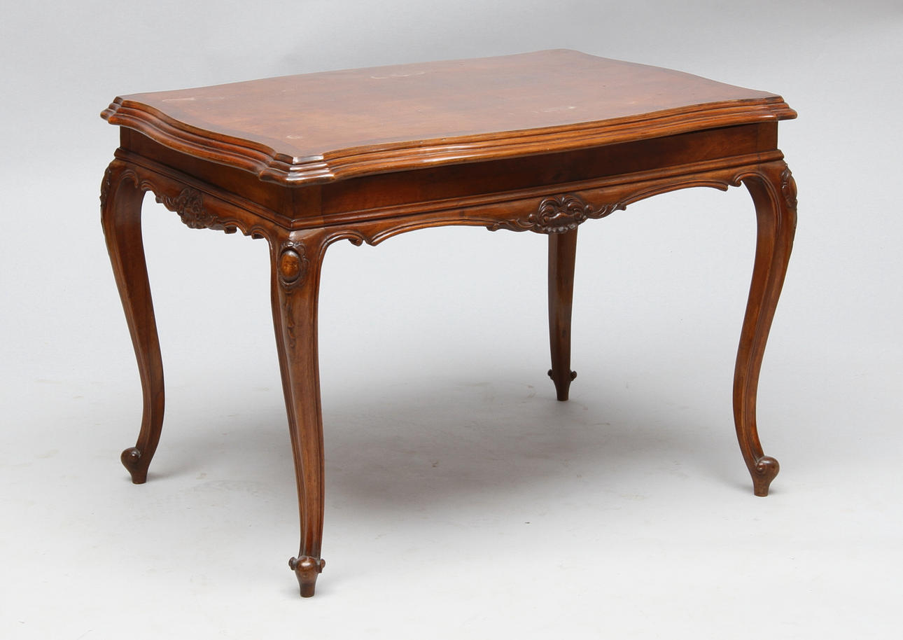 SALONGSBORD, rokokostil, 1900-tal.