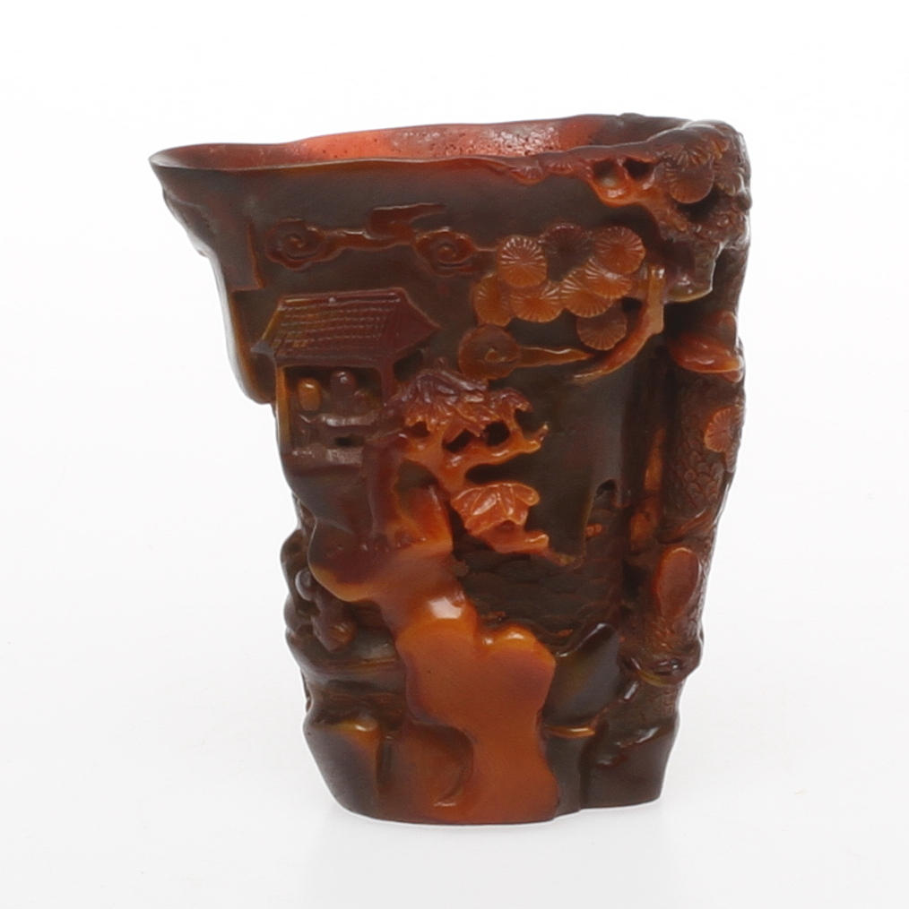 VINOFFERBÄGARE, hornimitation, Kina.