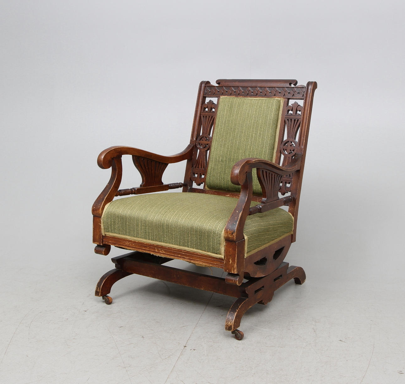 GUNGSTOL, amerikamodell C.a 1900.