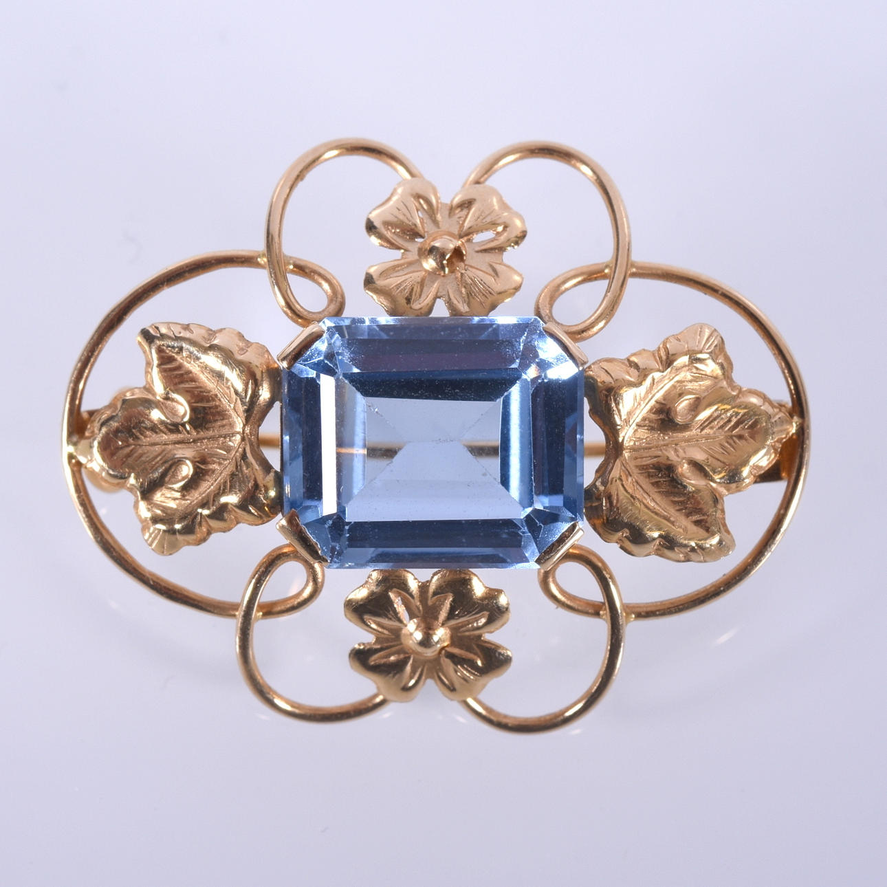 BROSCH, 18K.
