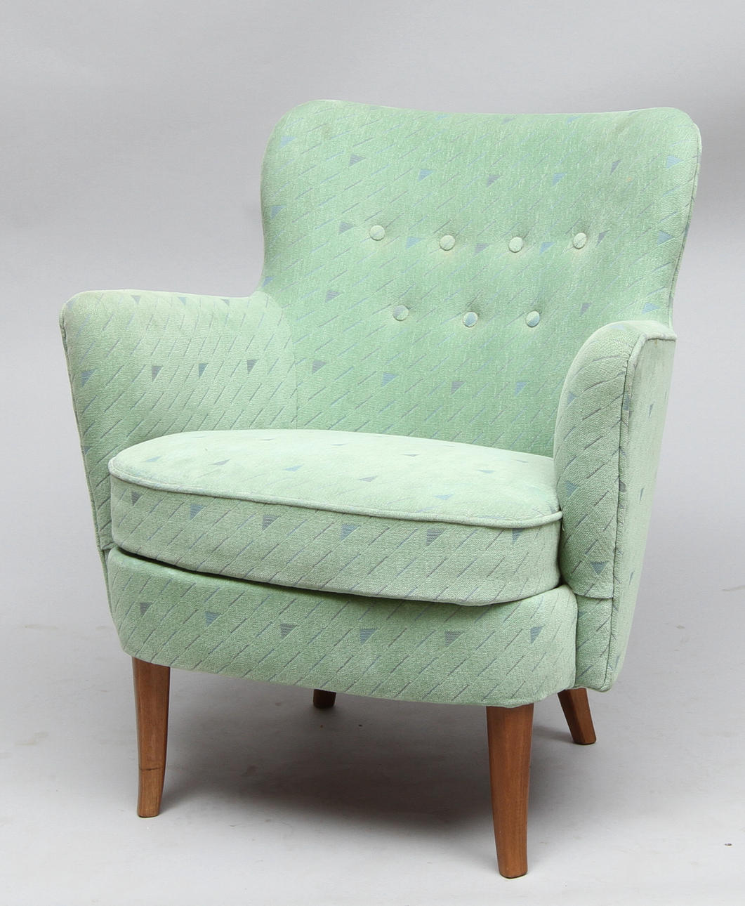 FÅTÖLJ, enligt uppgift Carl Malmsten, 1900-tal.