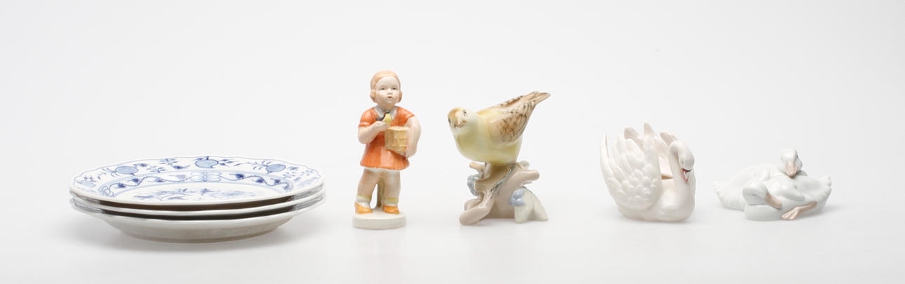 KERAMIKFÖREMÅL, 7 st, bl.a. Meissen, Royal Dux.