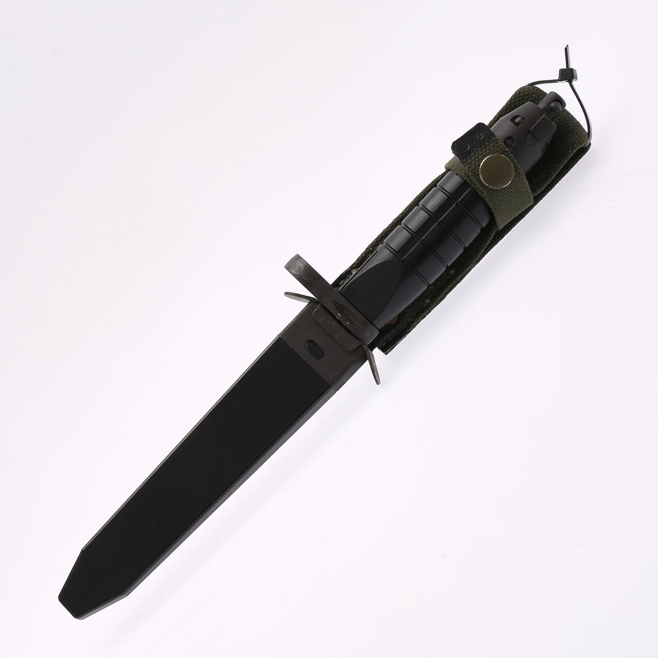 BAJONETT m/65 för automatkarbin 4 och 5.