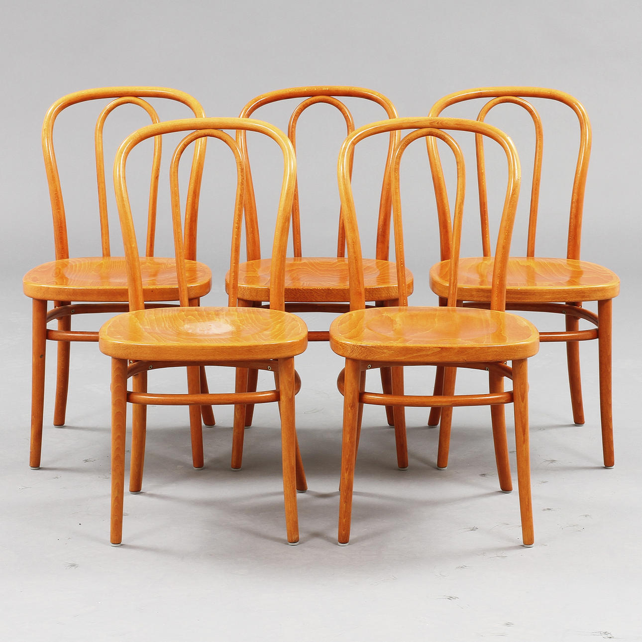 CAFÈSTOLAR, 5 st, "Wien", Gemla, 1900-talets andra hälft.