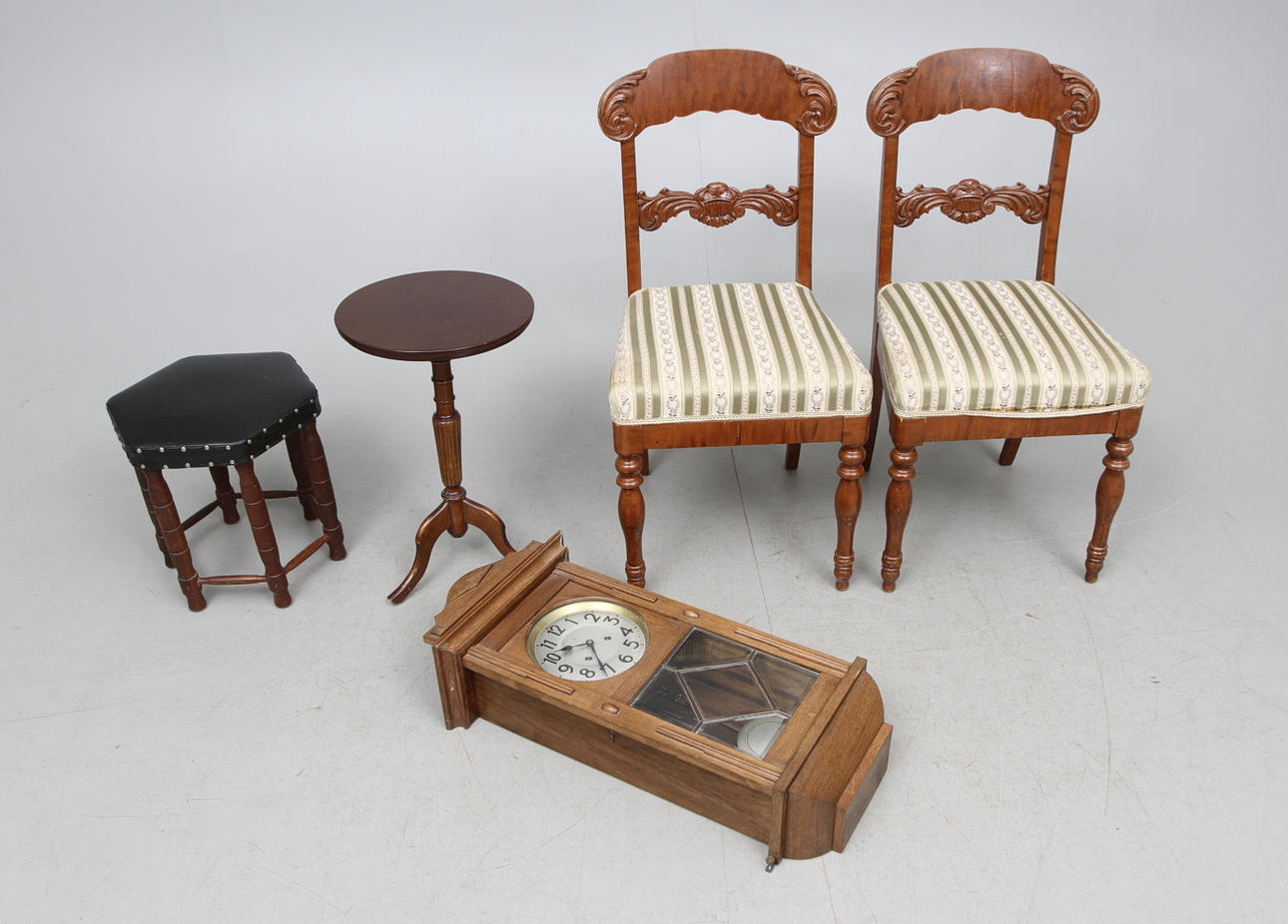 Parti möbler 1800-1900-tal.5 delar.