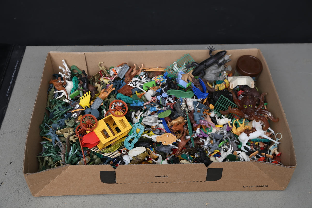 LEKSAKSFIGURER, plast.