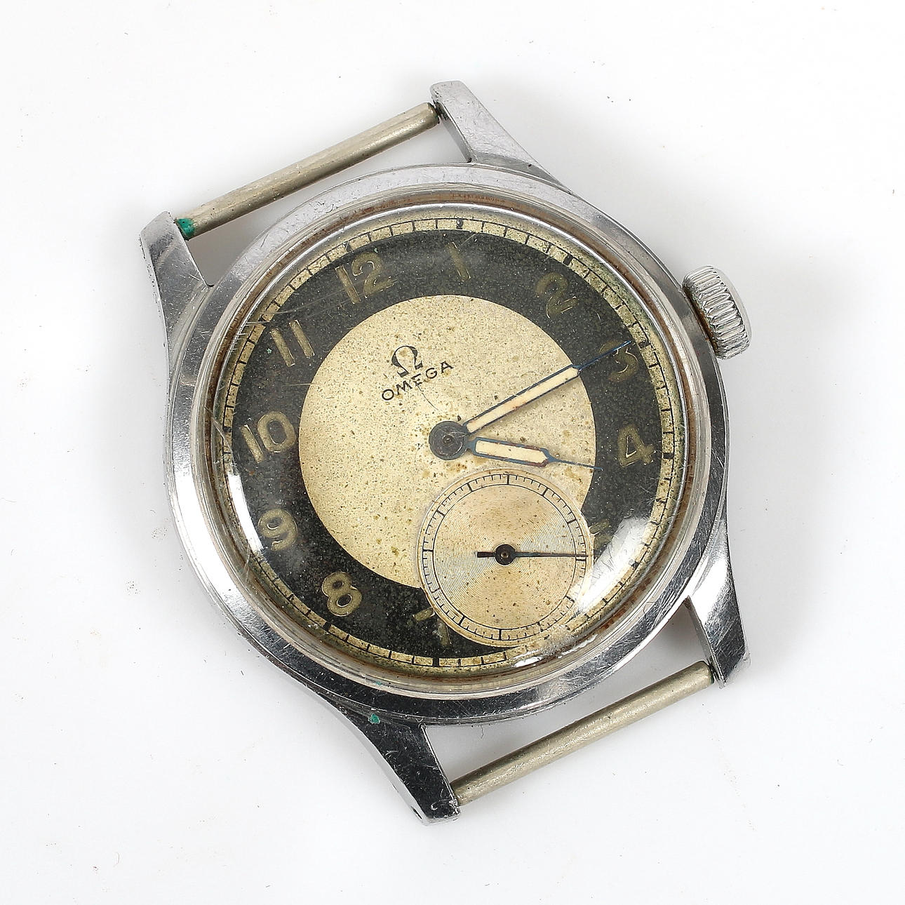 Rannekello, terästä. Omega. 1944.