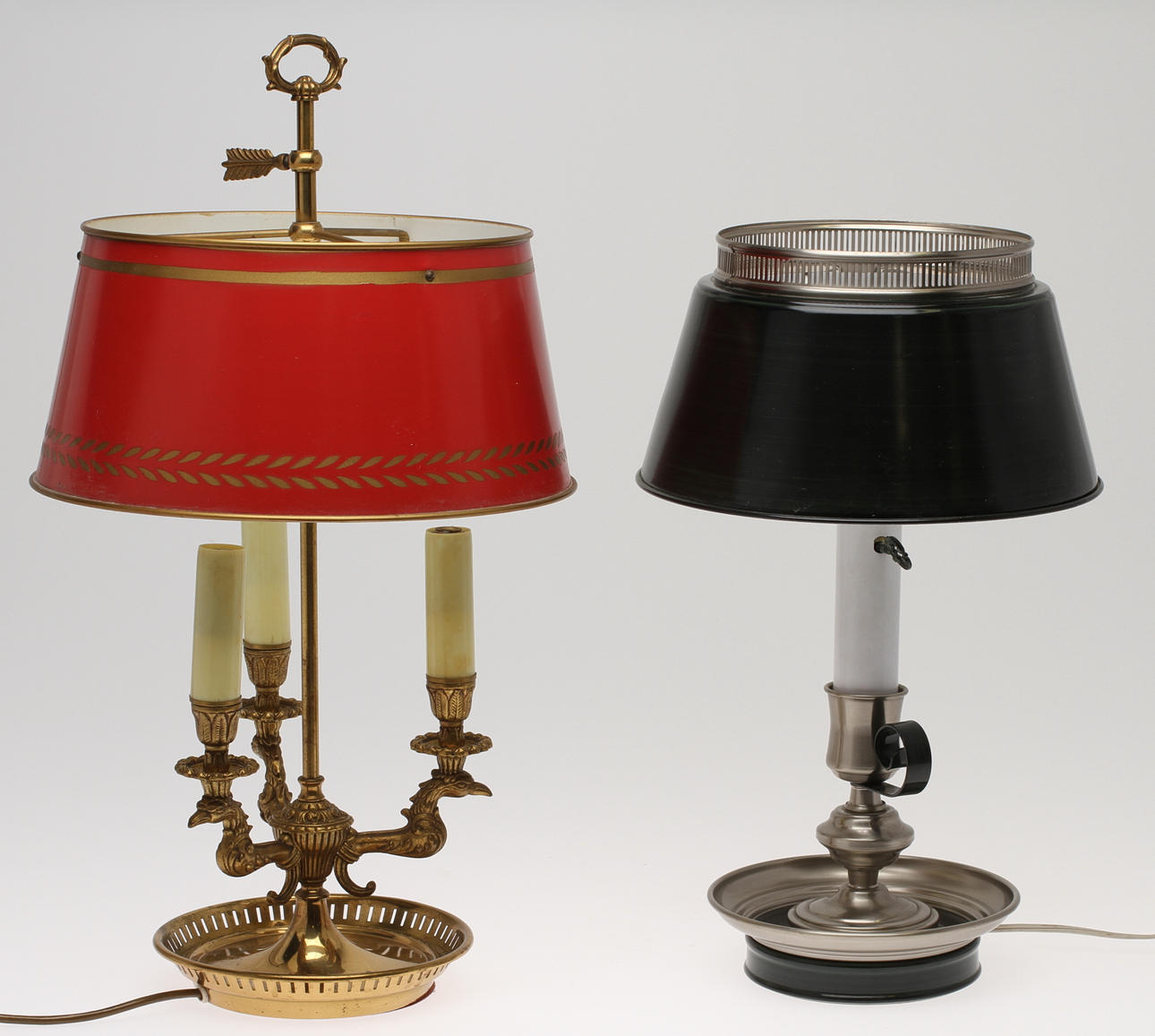 BORDSLAMPOR, 2 st, empirestil, 1900-tal.