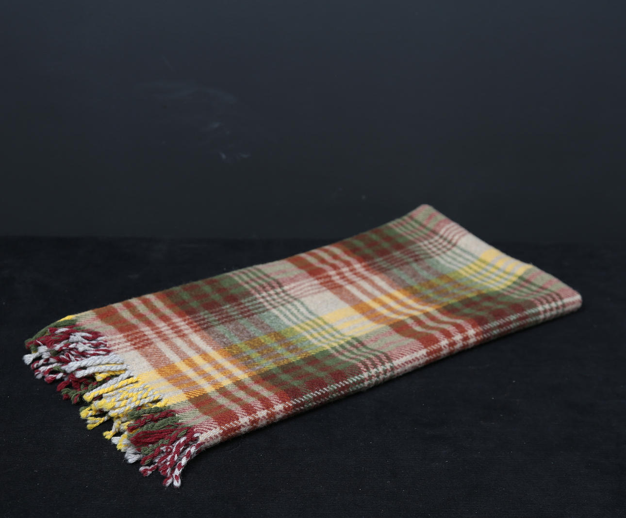 FILZ, Wolle, Maulbeere.