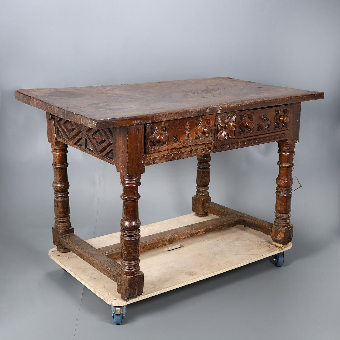 Spanish walnut table, 17th Century.