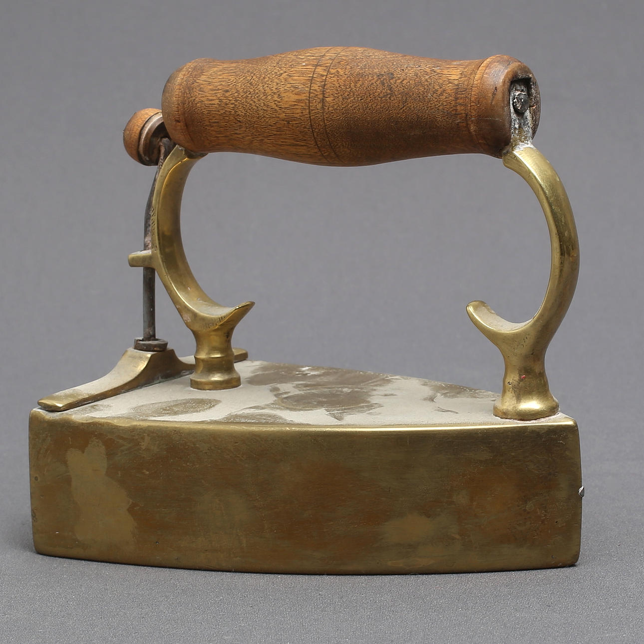 IRON, brass, 19th century.