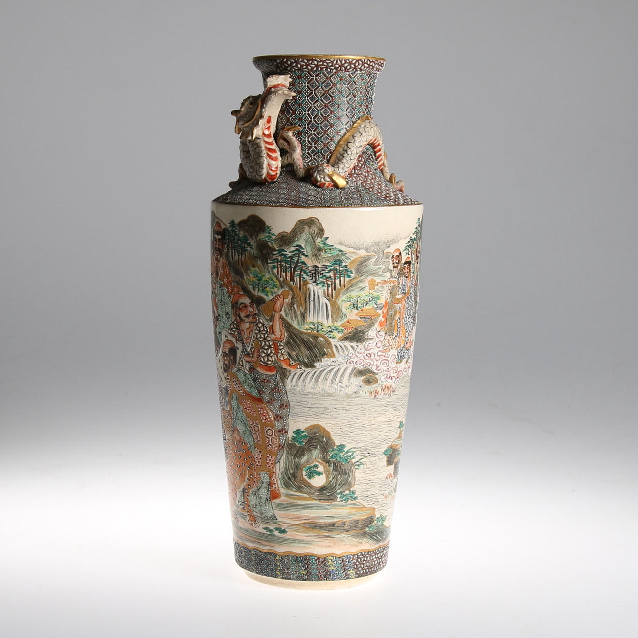 VAS, keramik, Satsuma, Japan, 1900-talets början.