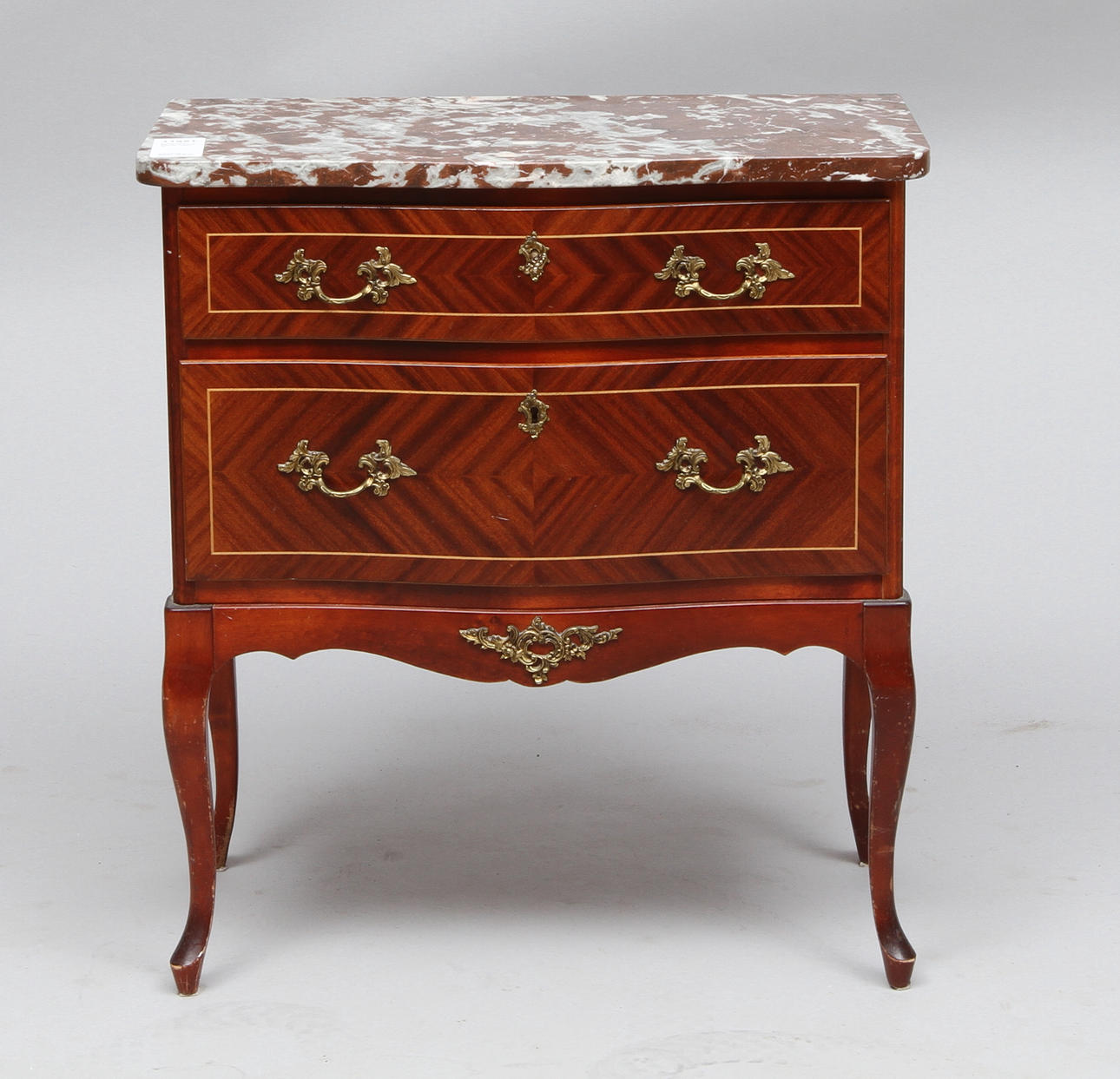 BYRÅ, med stenskiva, Louis XVI-stil, 1900-tal.