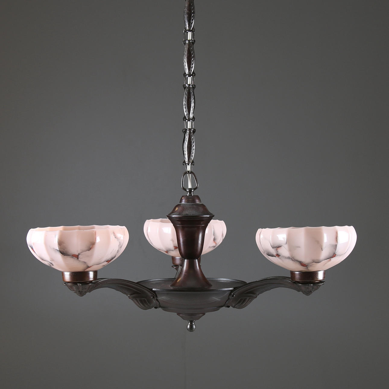 TAKLAMPA, Jugend/Art Deco stil. 1900-tal.