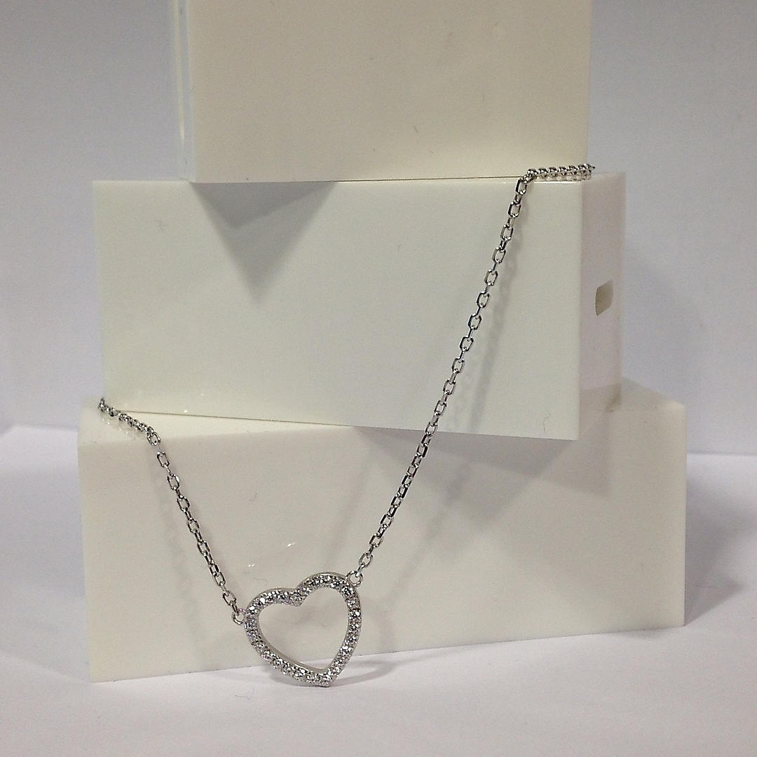 HERZKETTE MIT STEINBESATZ.