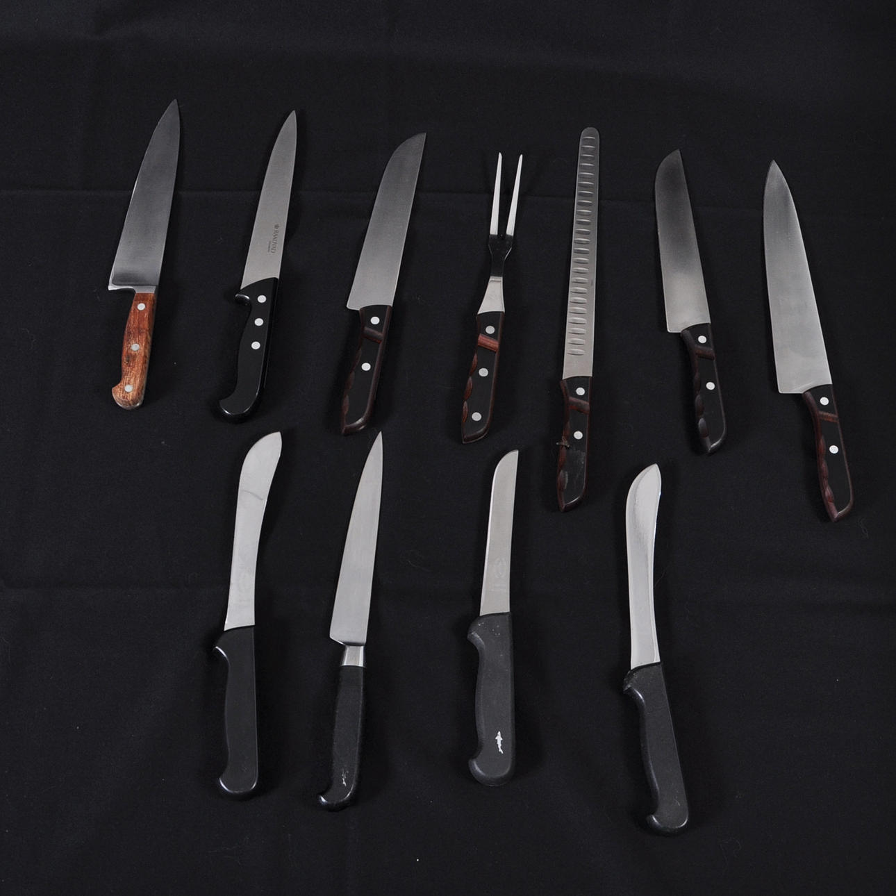 KITCHEN KNIVES, 10 knives, 1 grill fork. Weapons & Militaria - Edged ...