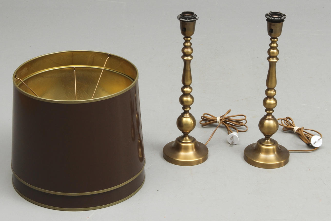 BORDSLAMPOR, 1 par, metall, märkta EB 7204, Made in Sweden, 1900-talets andra hälft.