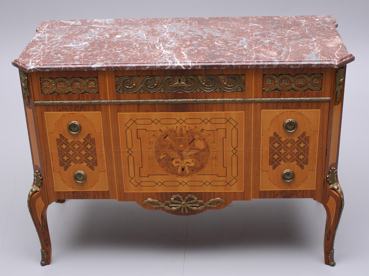 STILBYRÅ, trä/intarsia, 3-lådig, gustaviansk stil, stenskiva.