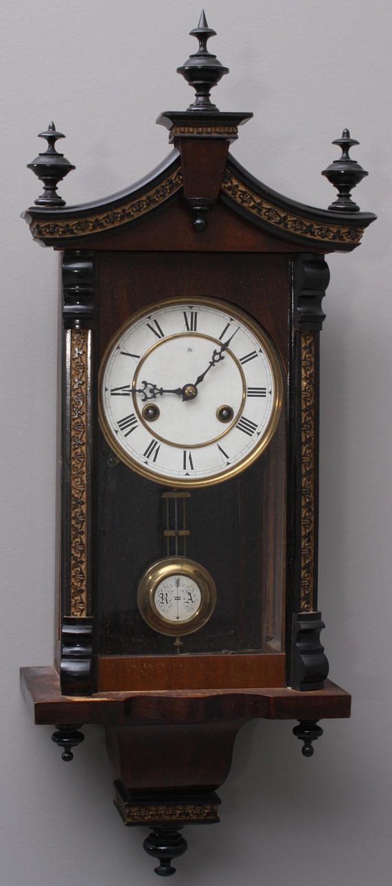 VÄGGUR, träfodral, Junghans.