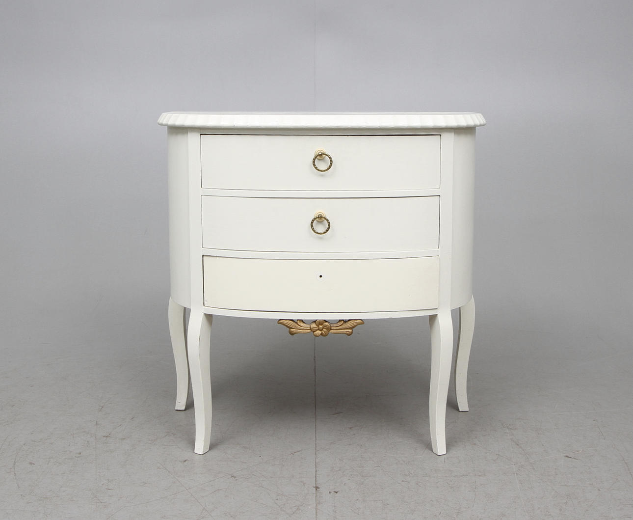 BYRÅ, rokokostil, 1900-tal.