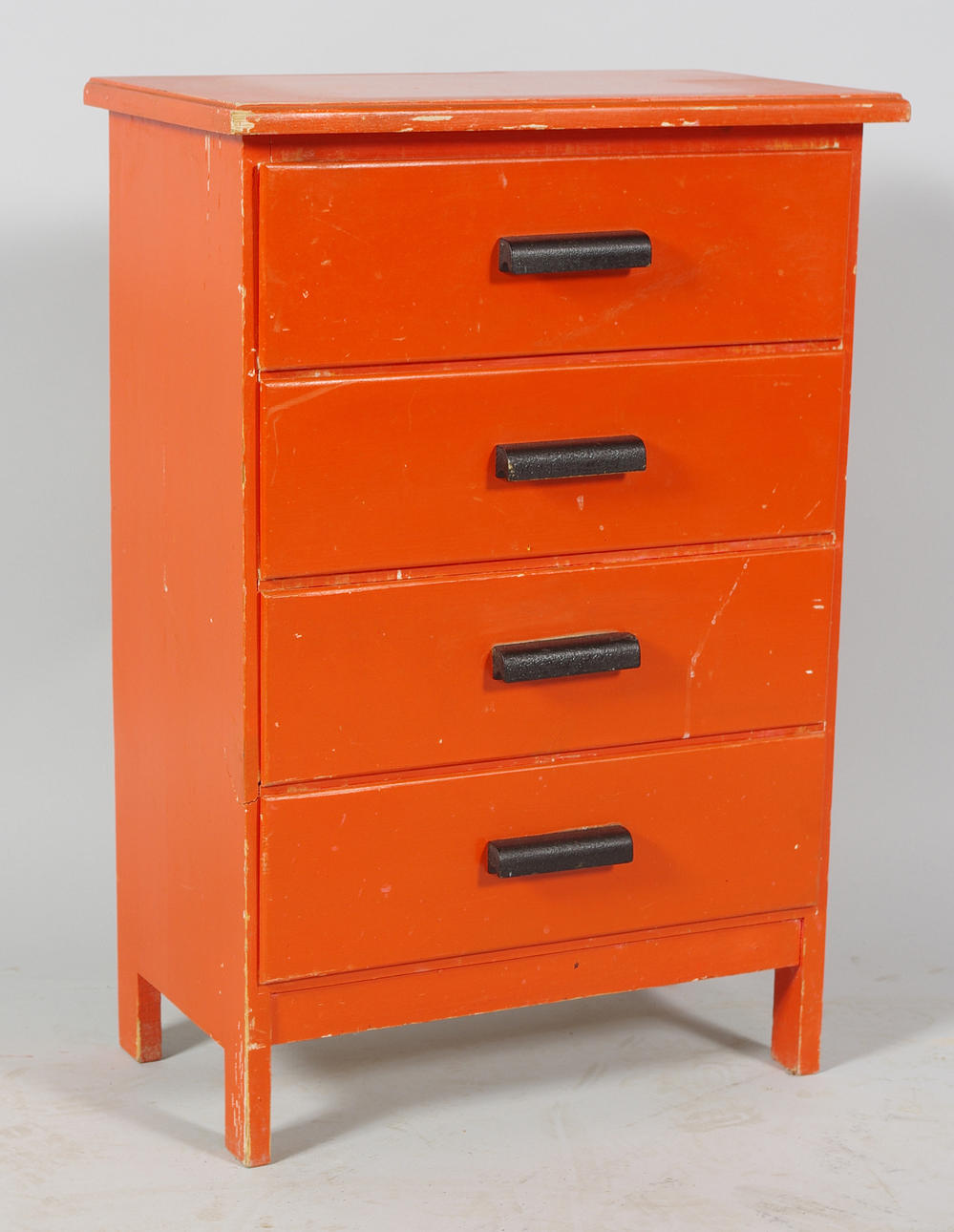 BYRÅ, 4-lådig, målat trä, 1900-talets första hälft.