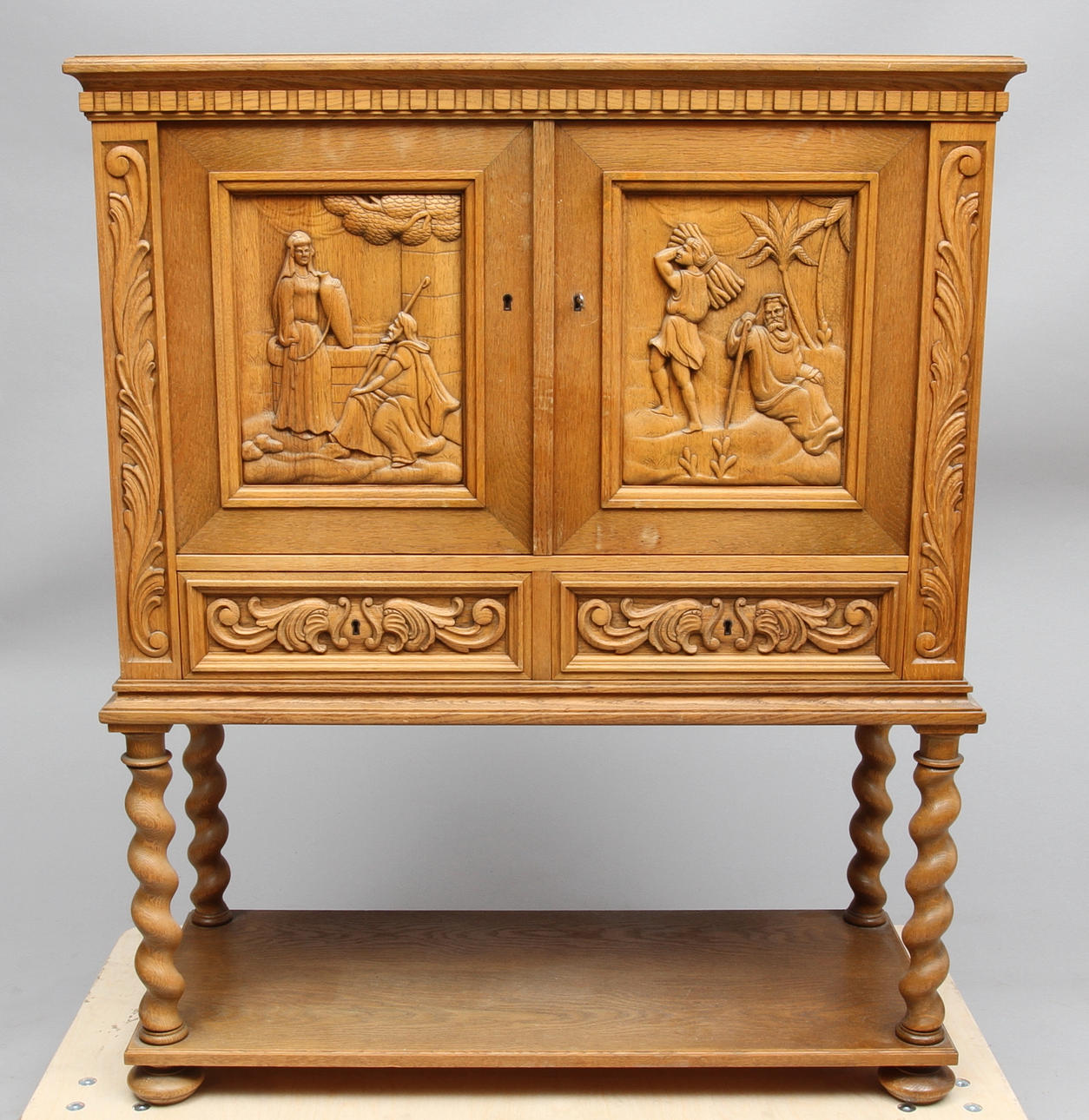 SKÅP, barockstil, 1900-tal.