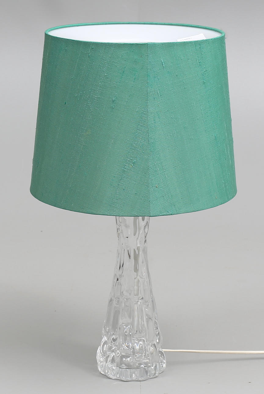 CARL FAGERLUND. BORDSLAMPA, glas, Orrefors.