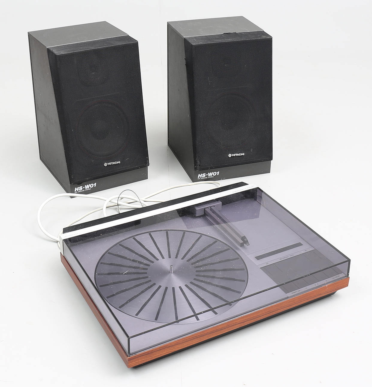 STEREOANLÄGGNING, Bang & Olufsen, Hitachi.