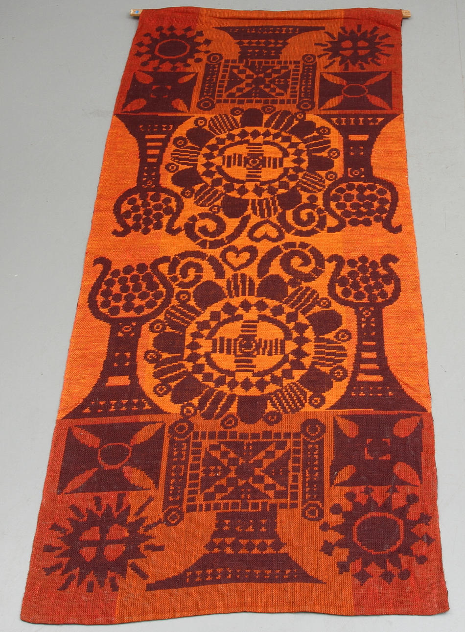 VÄGGBONAD, "Filomena" Pirkko Hammarberg.