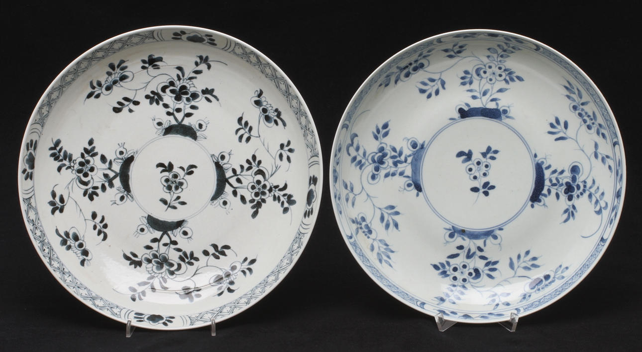 FAT 2 st, porslin, Kina.