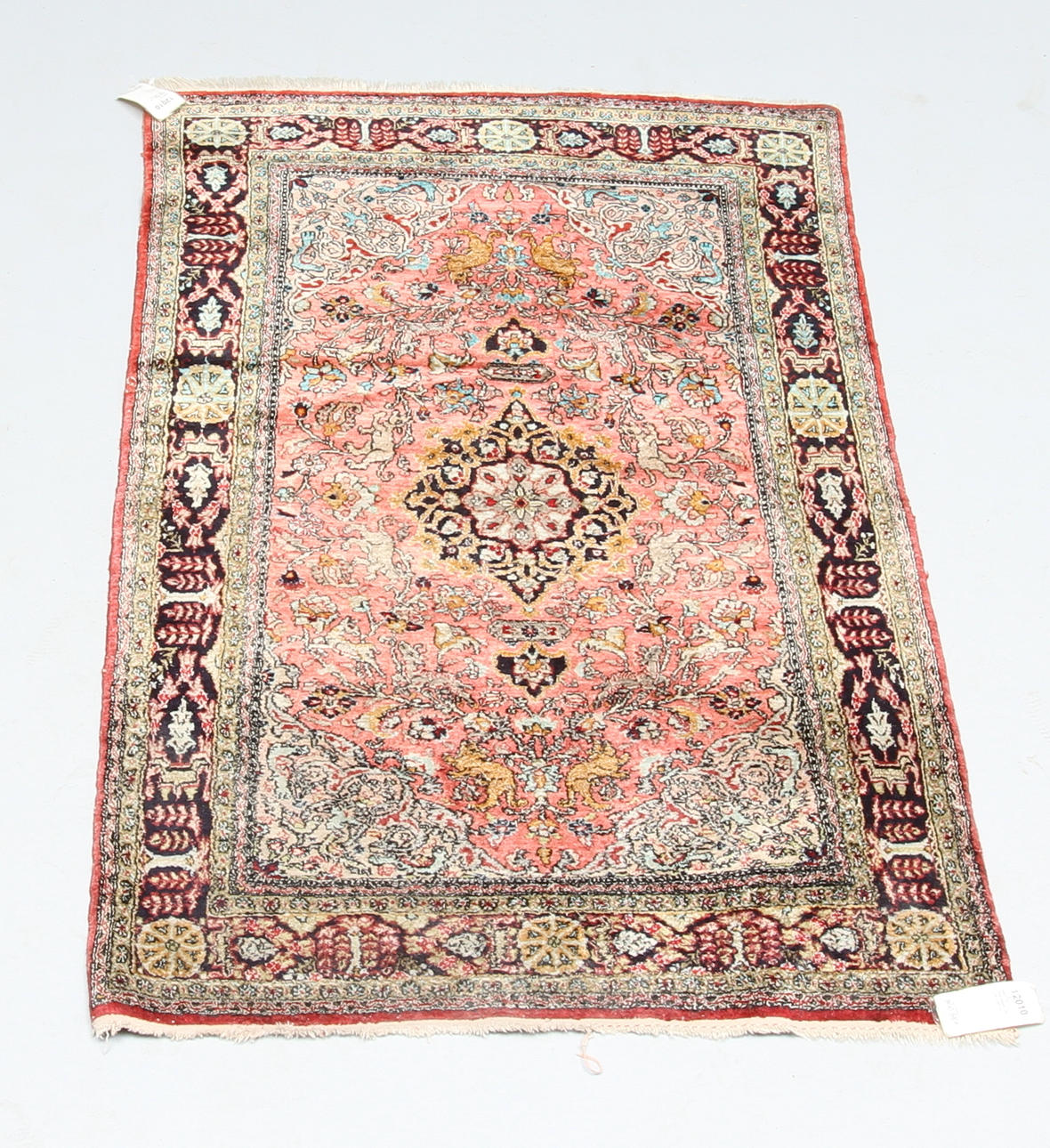 MATTA, orientalisk, ca 135 x 85 cm.