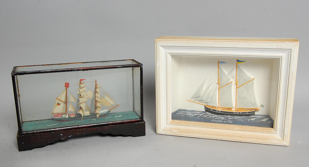 HALVMODELLER, 2 st, 1900-tal.