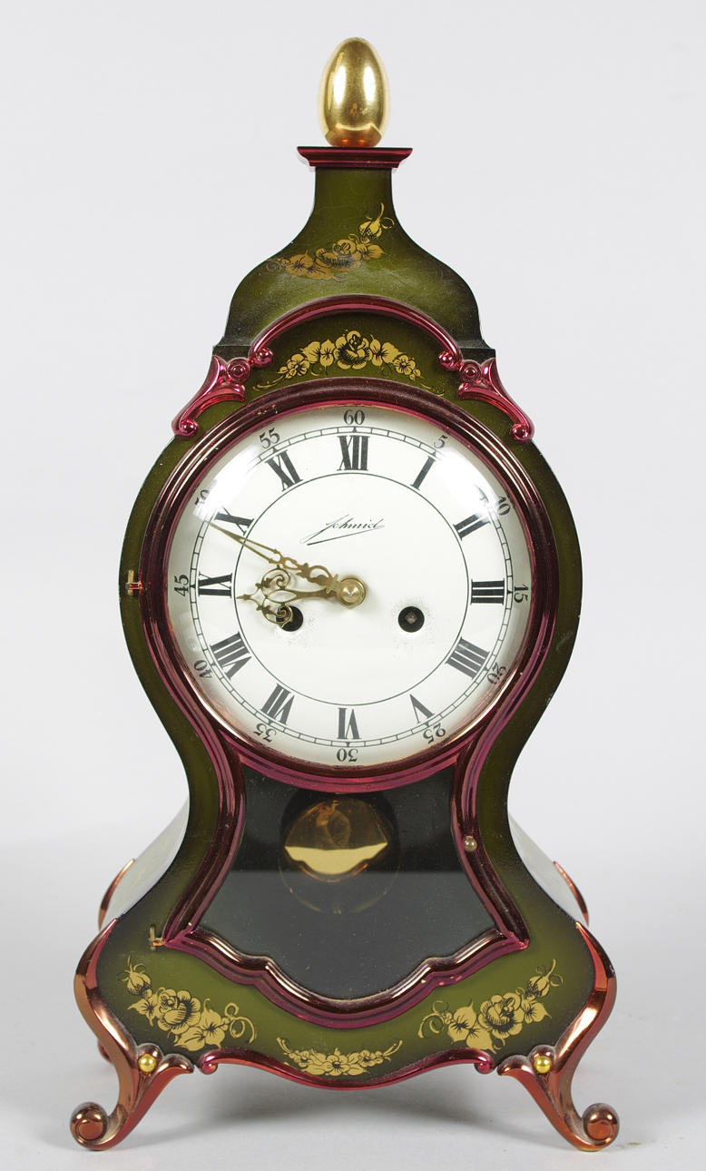 BORDSUR, Schmid, blomsterdekor med förgyllningar, rokokostil.