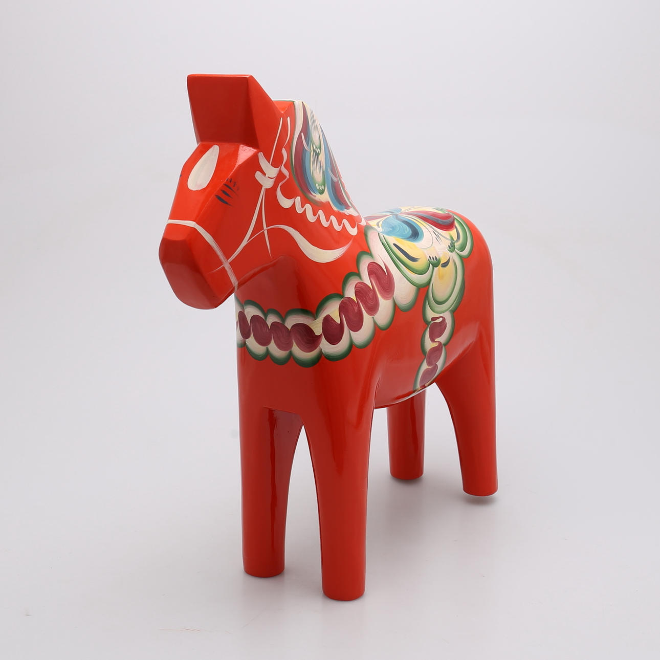 CABALLO DALAH, madera pintada, Nils Olsson, Nusnäs Mora.