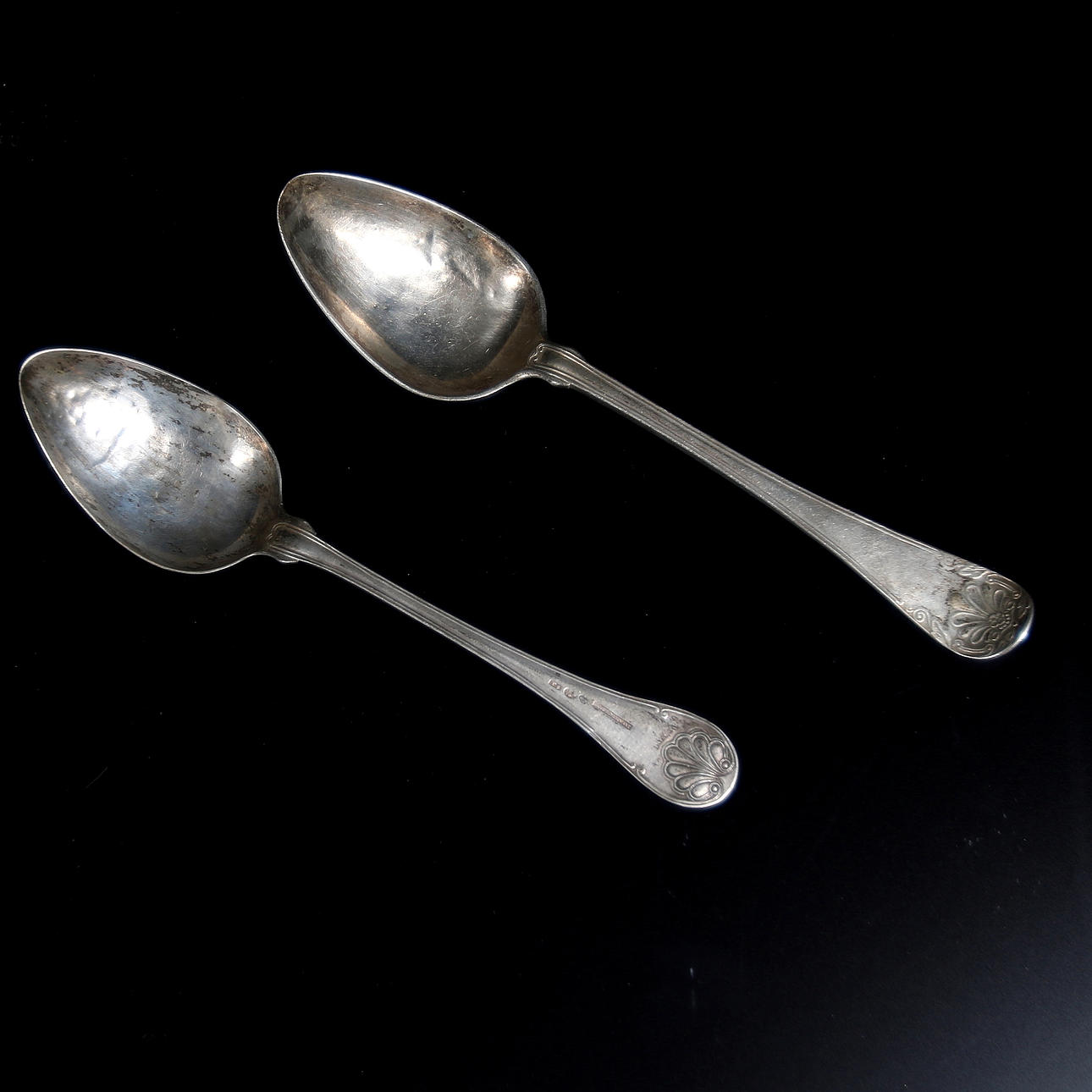 SILVERSKEDAR, 2 st, vikt 94 g, bla E.Nordin, 1800-tal.