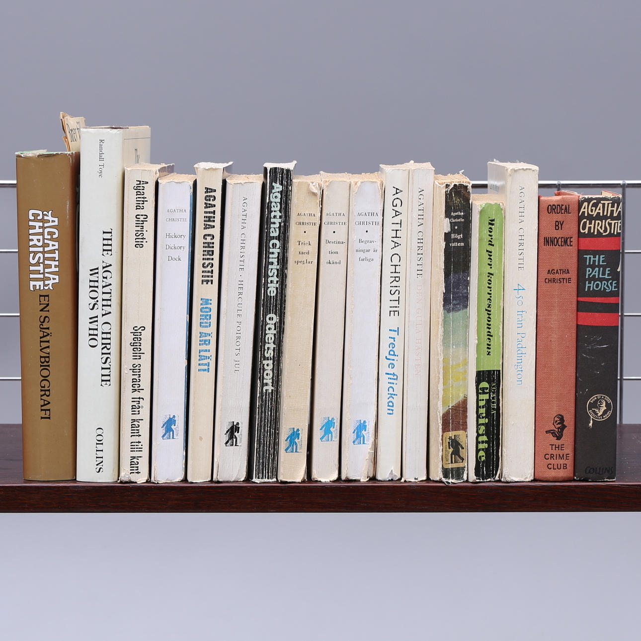 AGATHA CHRISTIE. Böcker, 17 st.