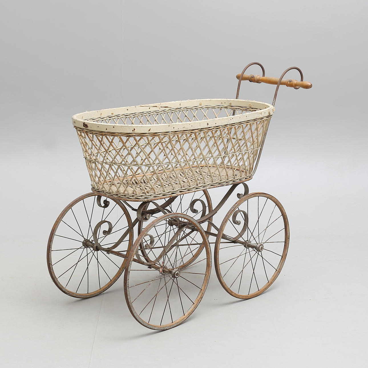 Barnvagn, rotting, 1900-talets första hälft.
