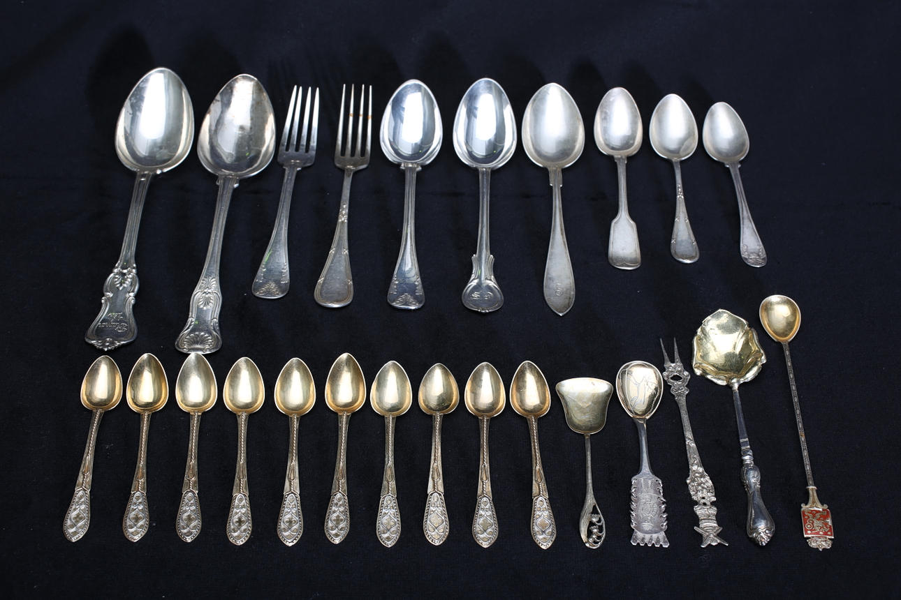 SILVERBESTICK.