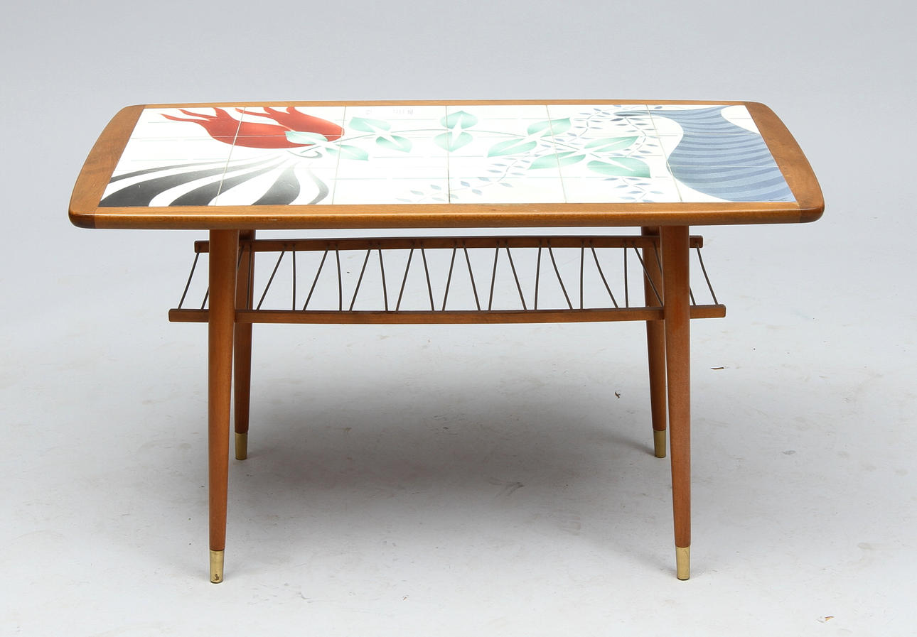 SOFFBORD, trä, kaklad skiva sign Edmund, 1950-tal.