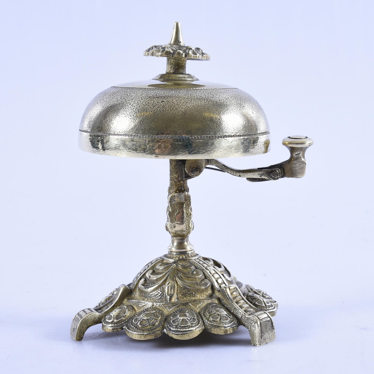 BORDSKLOCKA, mässing, sekelskiftet 1900.