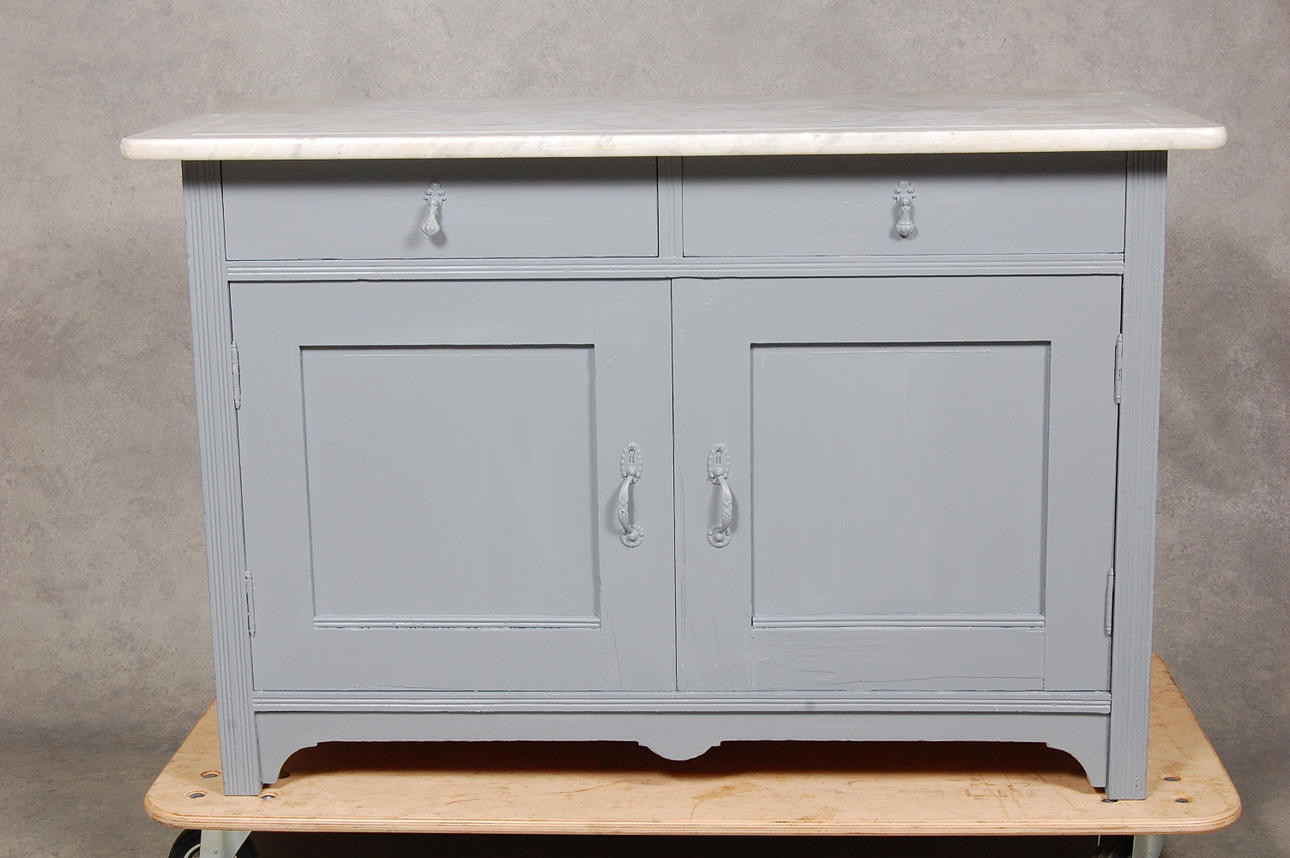 KOMMOD, med marmorskiva, 1920-tal.