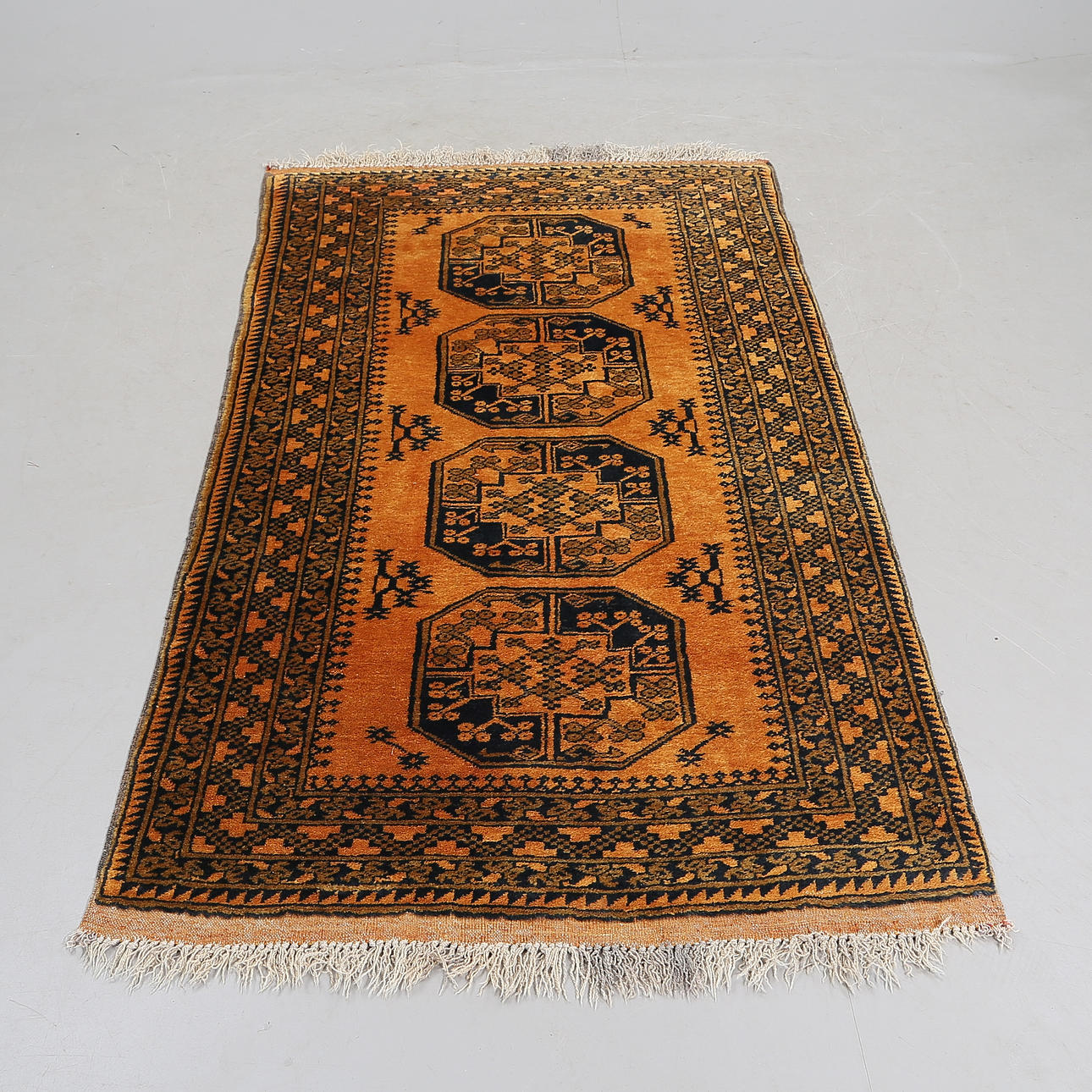 MATTA, guldafgahn, 1900-tal.